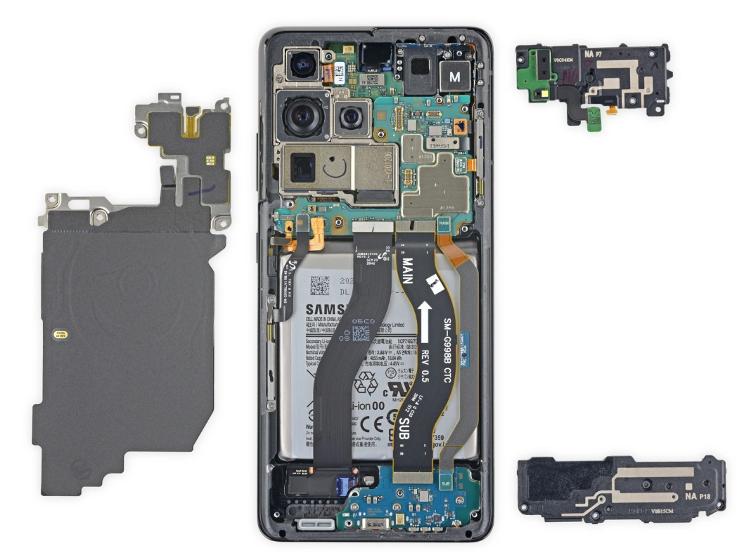 强推 USB-C 接口后，欧盟新法规或使手机可拆卸电池回归